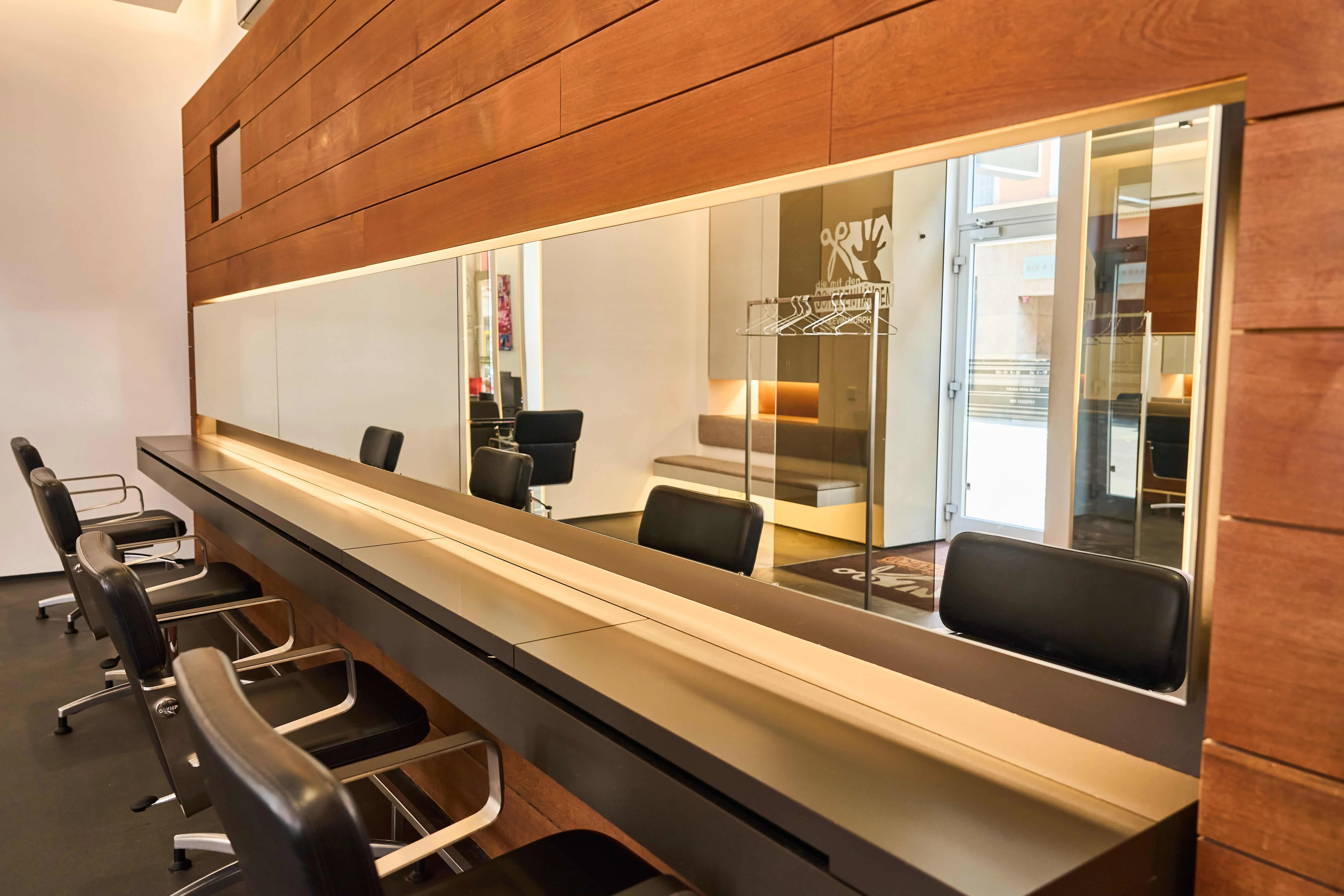 Einblicke in den Salon